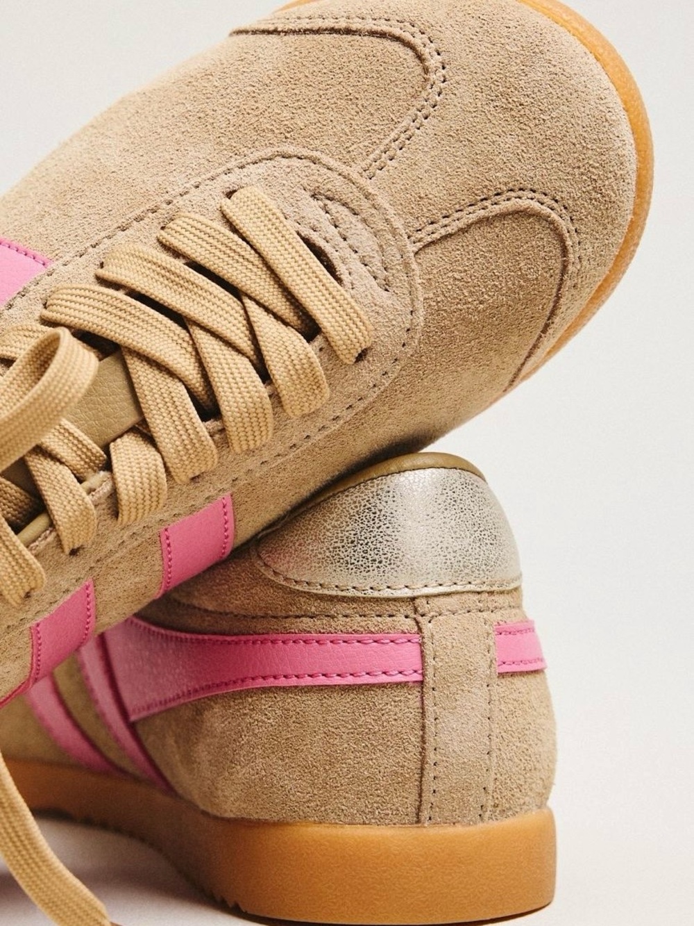 *PRICE FIRM* 💫 NWT 💫 Gola Women’s Bullet Suede Trainers, Size 9 - Picture 3 of 10